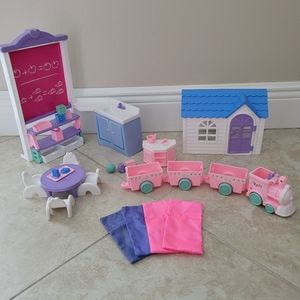 Vintage Barbie Kelly Nursery School – Train Set - Kitchen – Playhouse Toys 1996